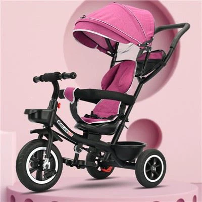 Xe đẩy ba bánh có bàn đạp